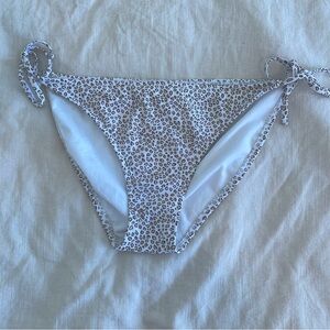 ~Target cheetah print swimsuit bottoms
